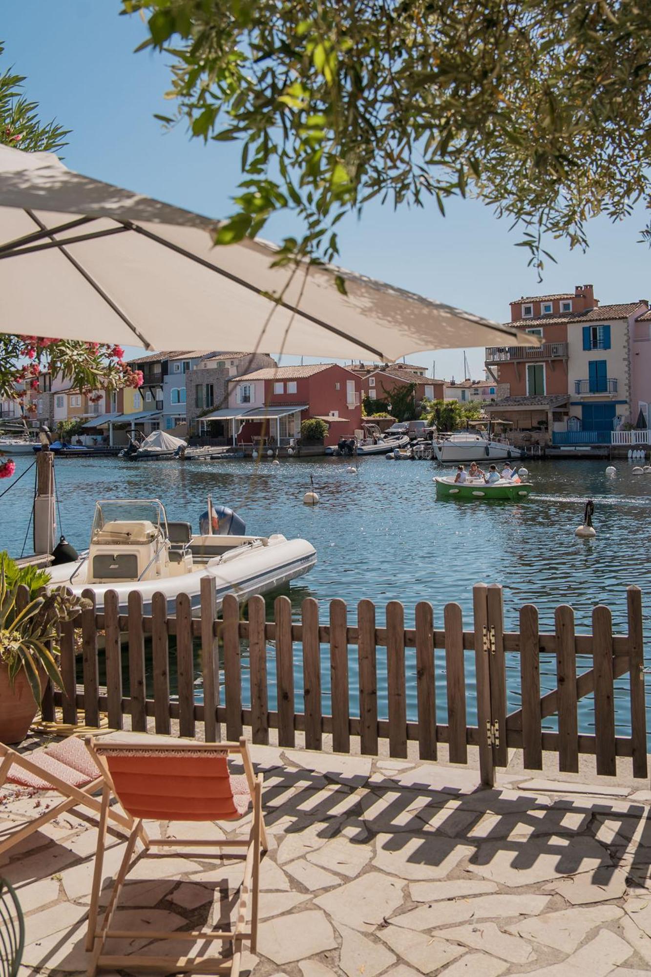 Appartement Amour Terrasse Sur L'Eau กรีโมด์ ภายนอก รูปภาพ